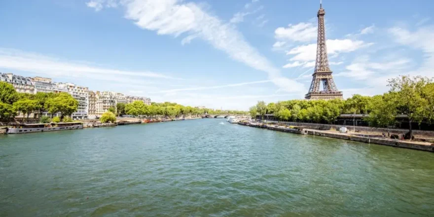Seine, avec Tour Eiffel @ rh2010 / stock.adobe.com