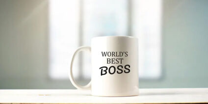 EGORA – Porte-clés, balles anti-stress ou mugs… L’AP-HP dépense près d’1 million d’euros pour des goodies