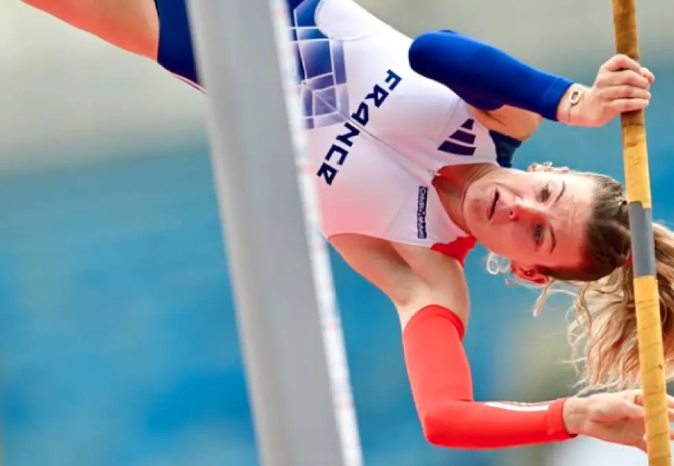 Margot Chevrier @ geofflowe