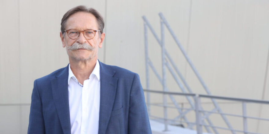 Dr Luc Duquesnel